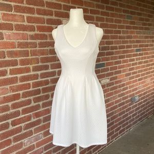 Short white dress